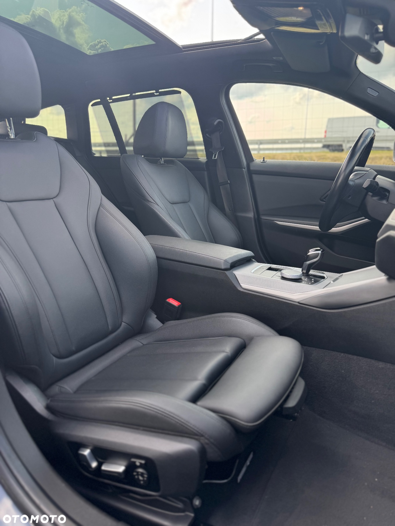 BMW Seria 3 318d Luxury Line - 30