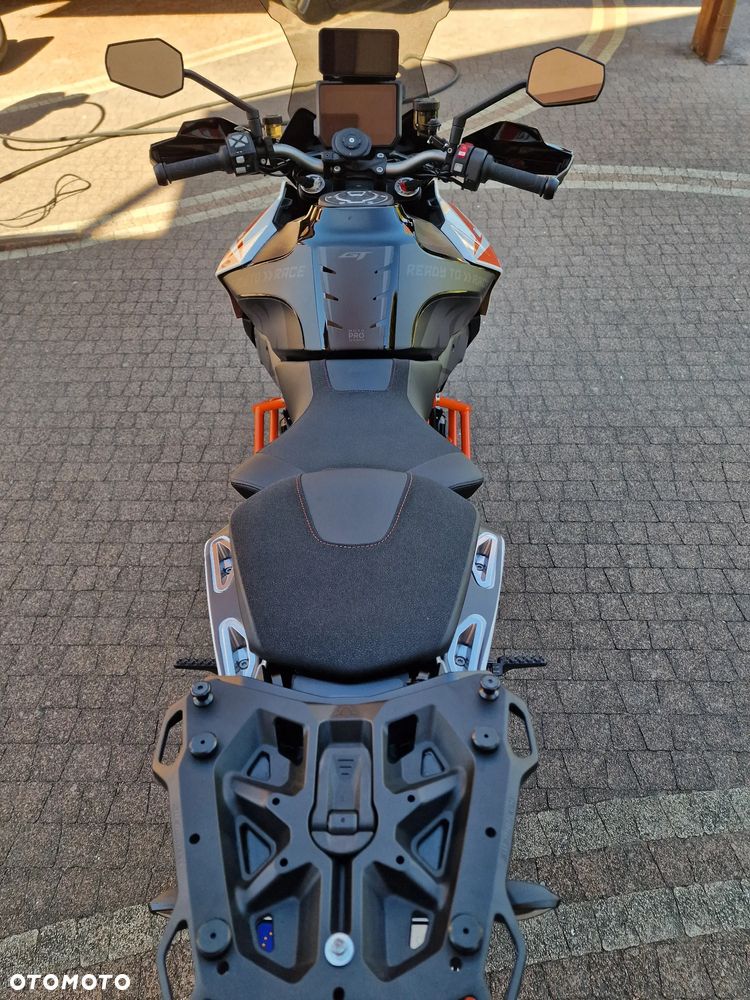 KTM Super Duke - 22