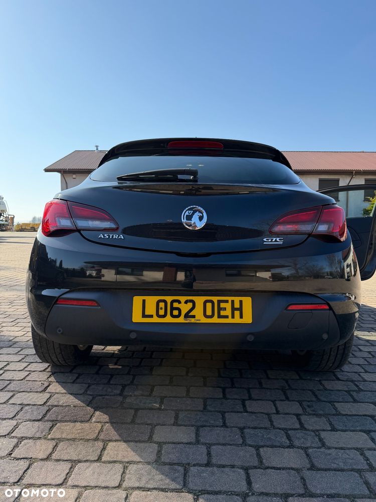 Opel Astra - 2