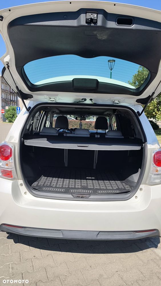 Toyota Verso 2.0 D-4D Prestige - 7