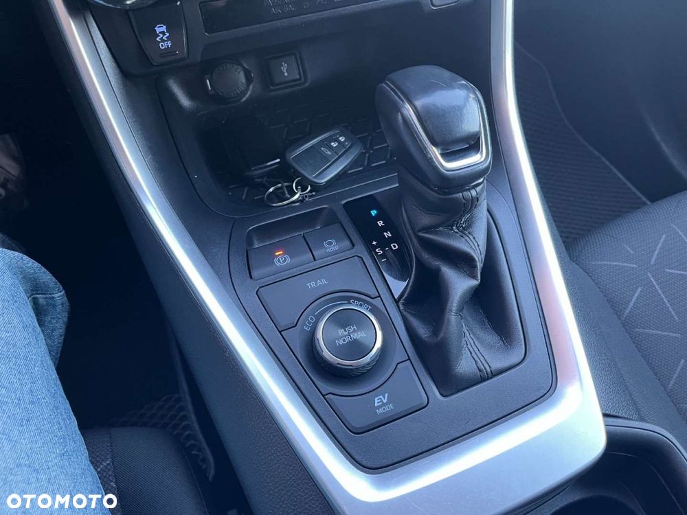 Toyota RAV4 2.5 Hybrid Comfort 4x2 - 23