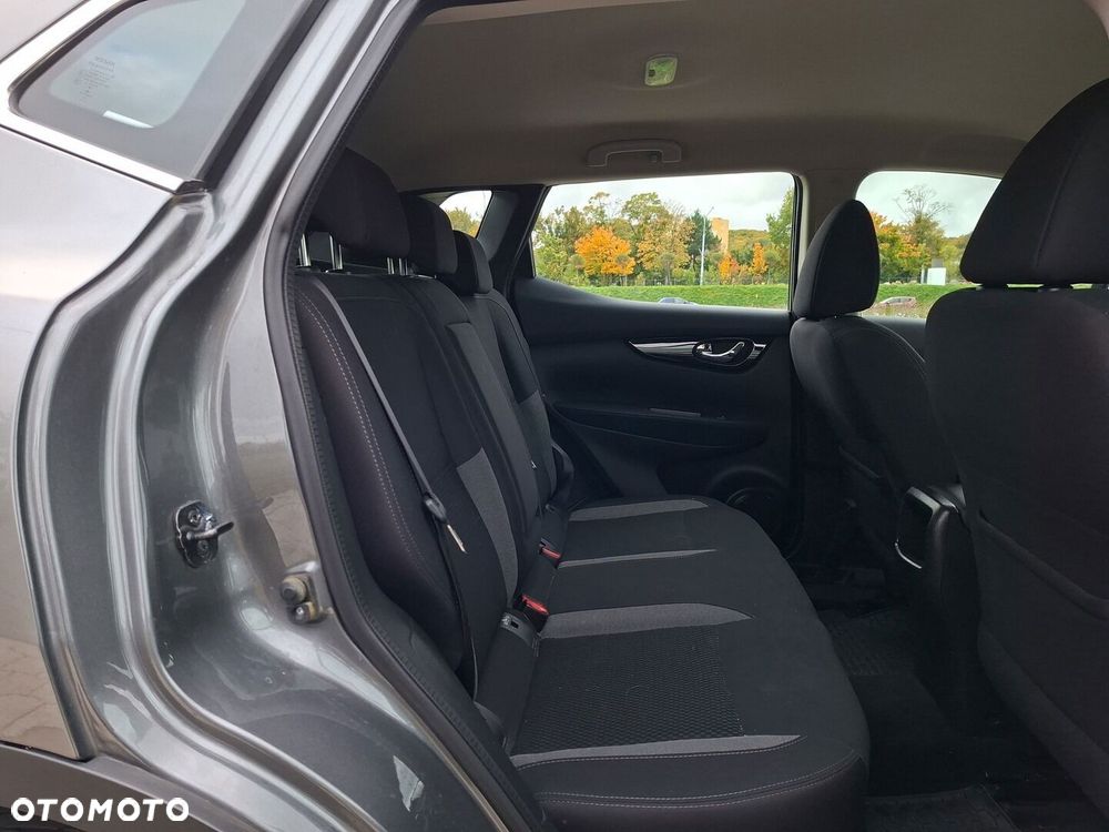 Nissan Qashqai 1.3 DIG-T Acenta - 17