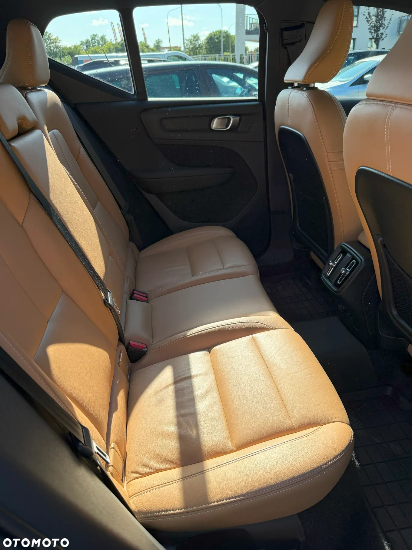 Volvo XC 40 - 11