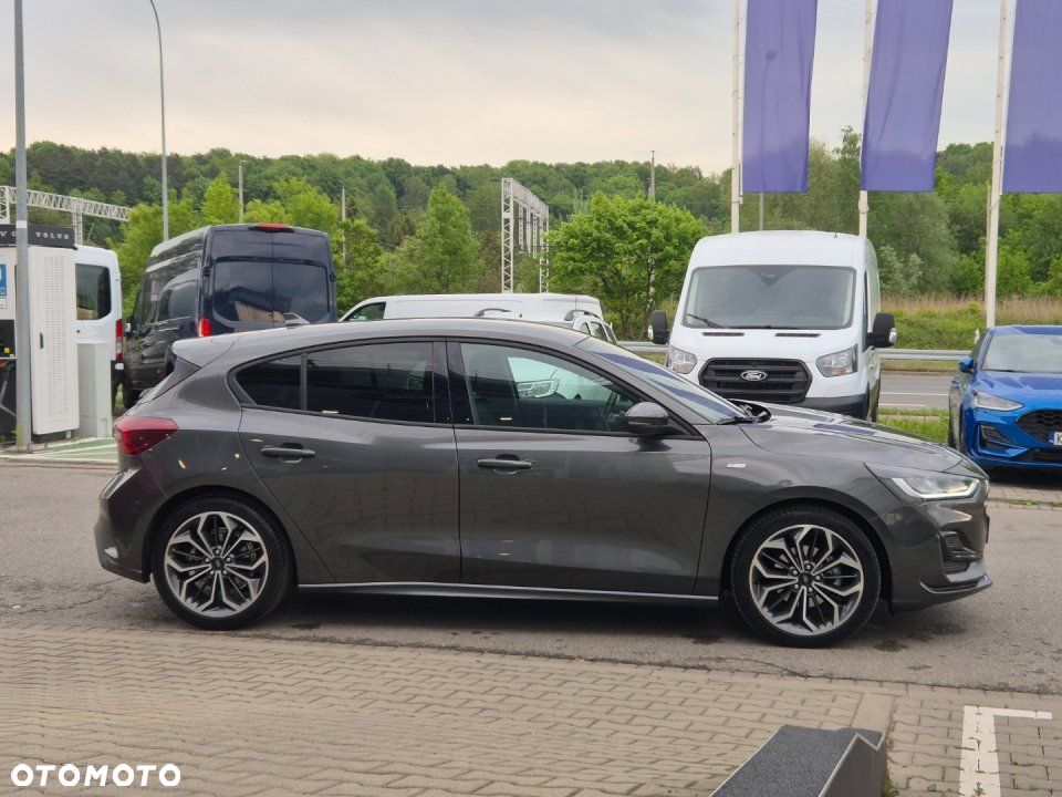 Ford Focus - 7
