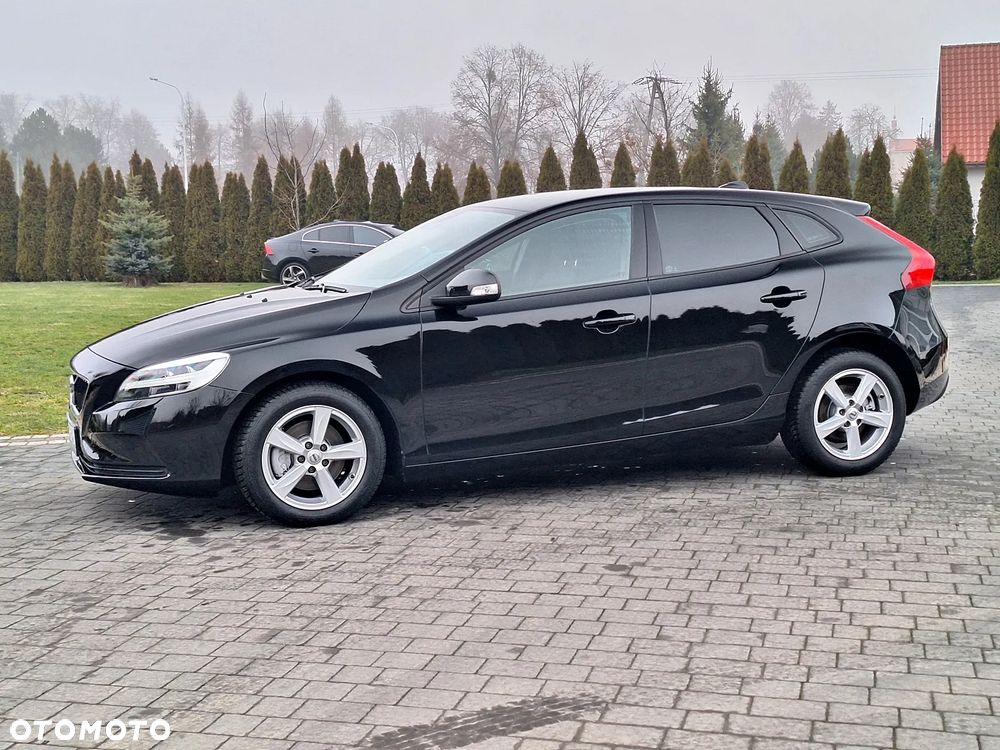 Volvo V40 T2 Kinetic - 4