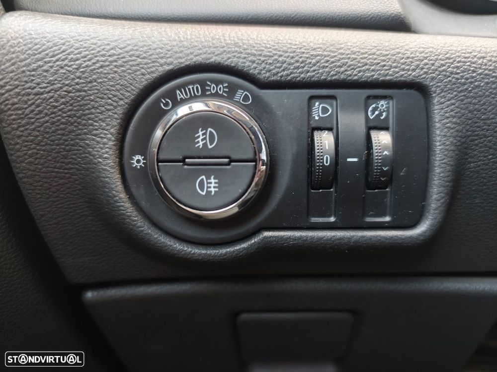 Opel Astra Sports Tourer 1.7 CDTi Executive S/S - 21