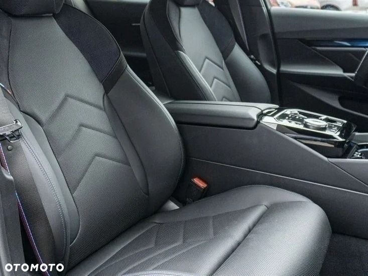 BMW Seria 5 520d xDrive mHEV M Sport - 8