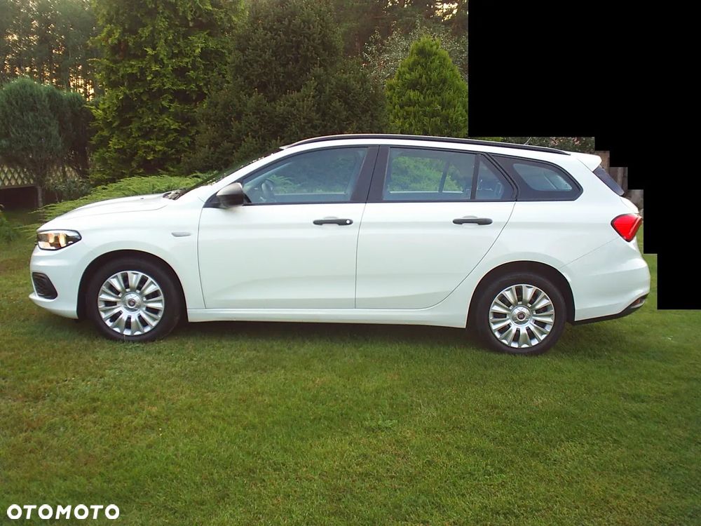 Fiat Tipo 1.4 T-Jet 16v Easy - 23