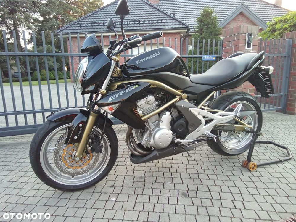 Kawasaki ER - 3