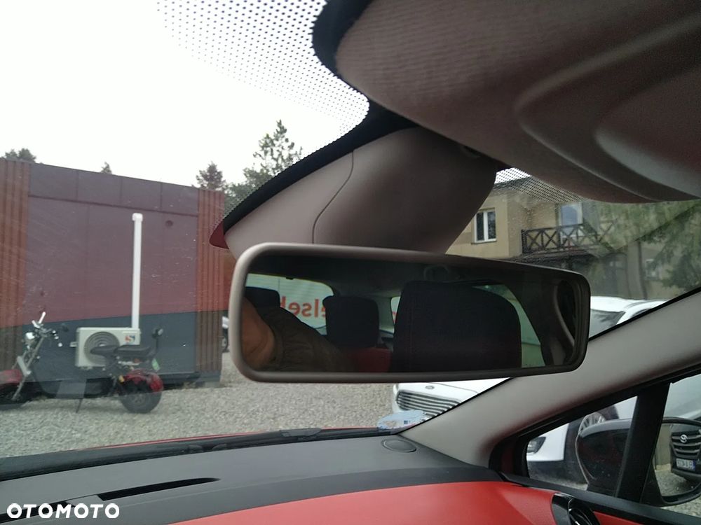 Renault Clio - 28