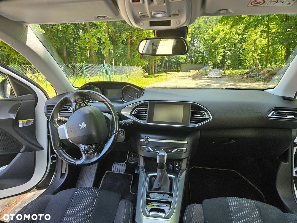 Peugeot 308 BlueHDi FAP 120 EAT6 Stop & Start Allure - 12