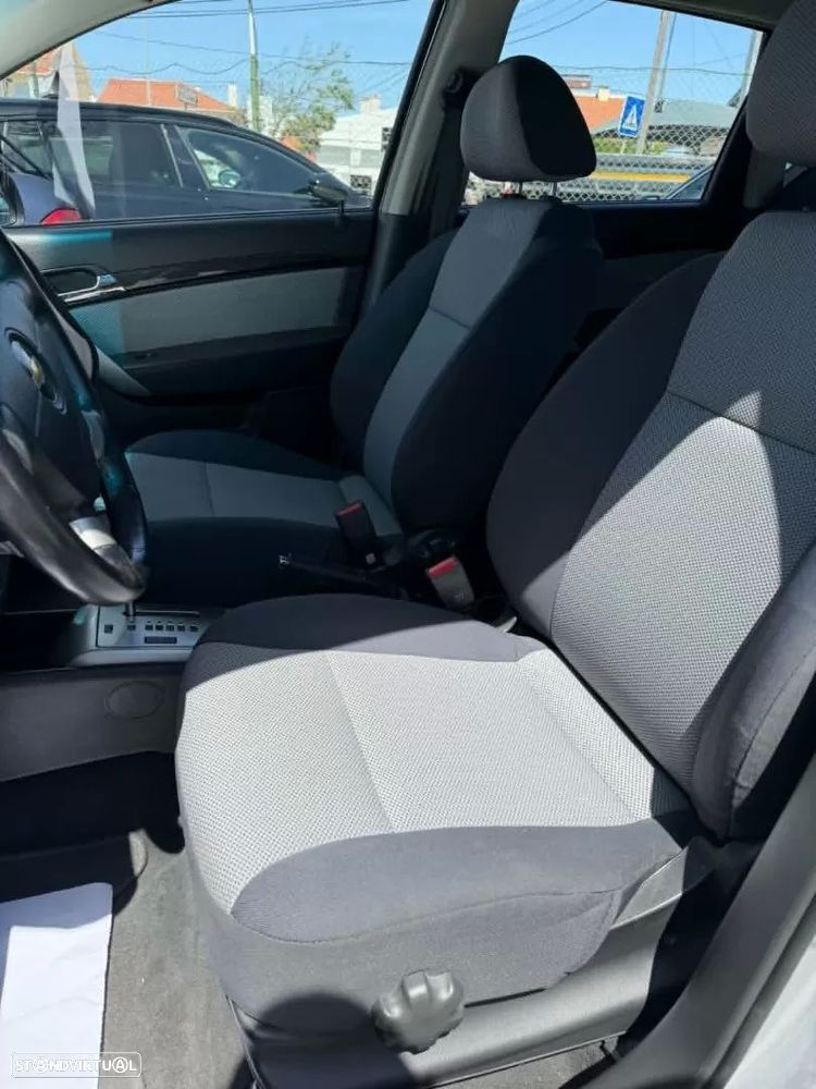 Chevrolet Aveo 1.4 LT Auto. - 4