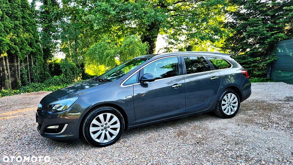 Opel Astra 1.4 Turbo Exklusiv - 24