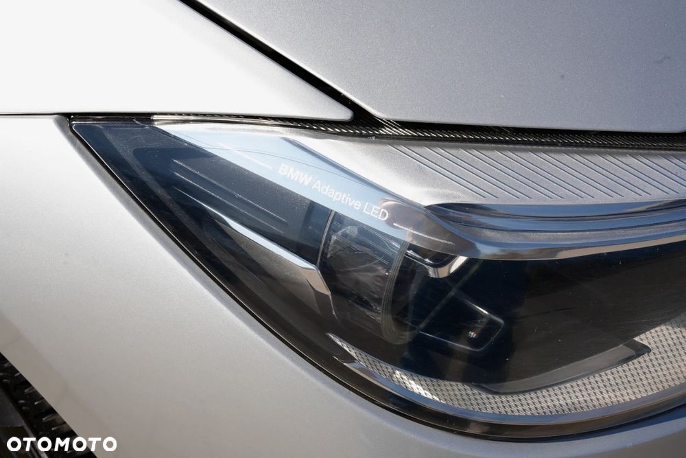 BMW Seria 3 325d - 18