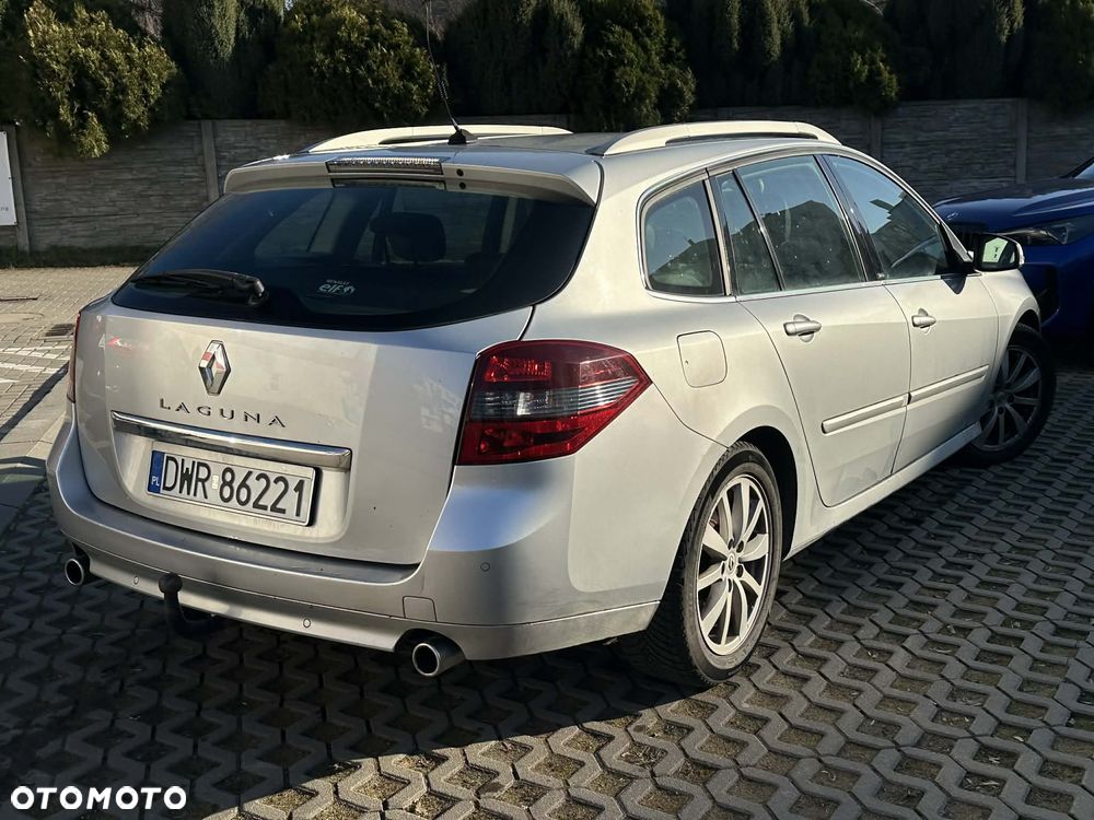 Renault Laguna - 8