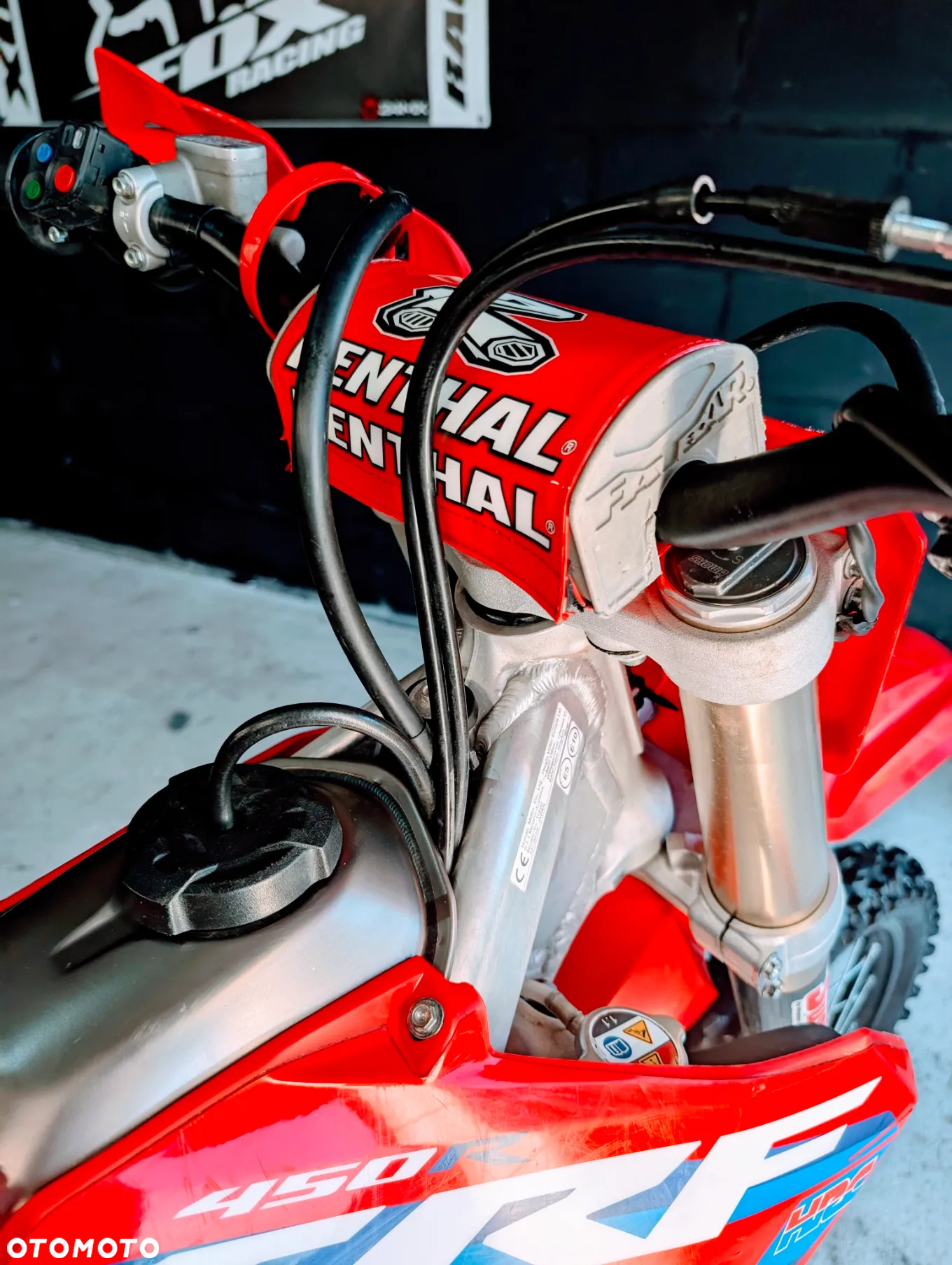 Honda CRF - 8