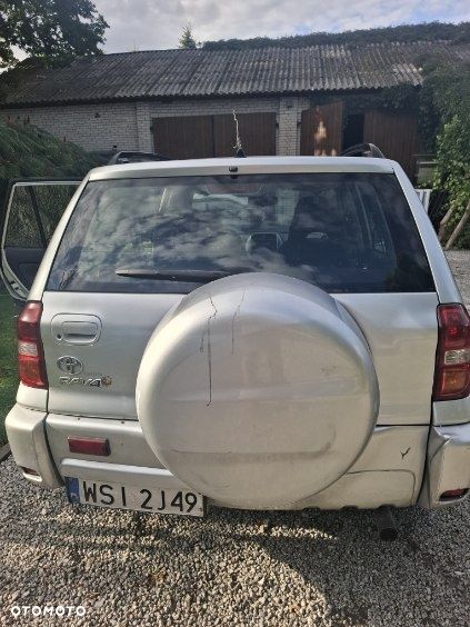 Toyota RAV4 - 2