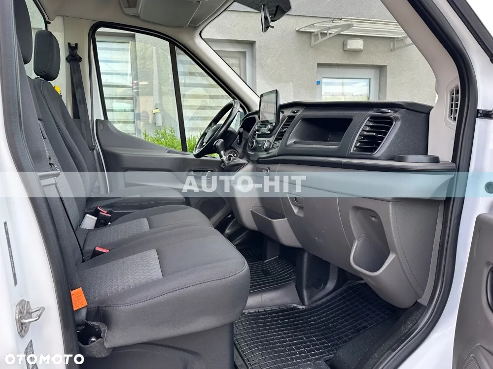 Ford Transit - 17