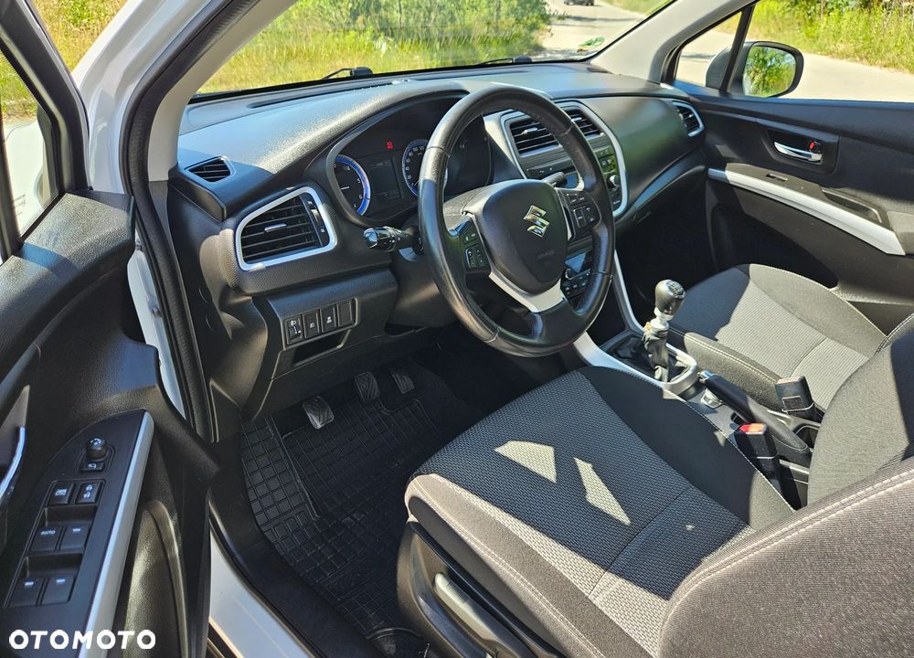 Suzuki SX4 S-Cross 1.6 DDiS Premium Plus 4WD - 7