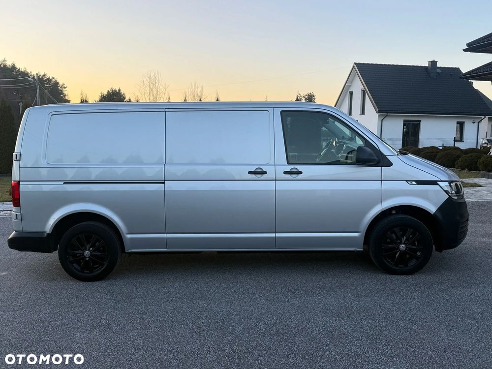 Volkswagen Transporter - 22