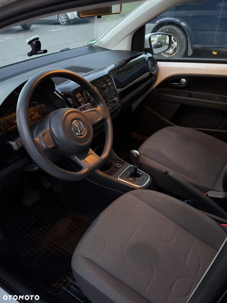 Volkswagen up! 1.0 move - 14
