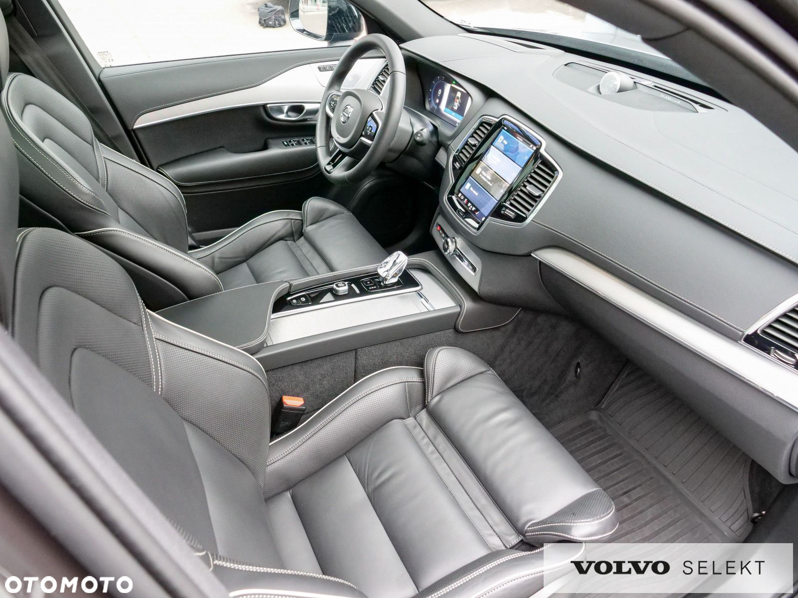 Volvo XC 90 - 40