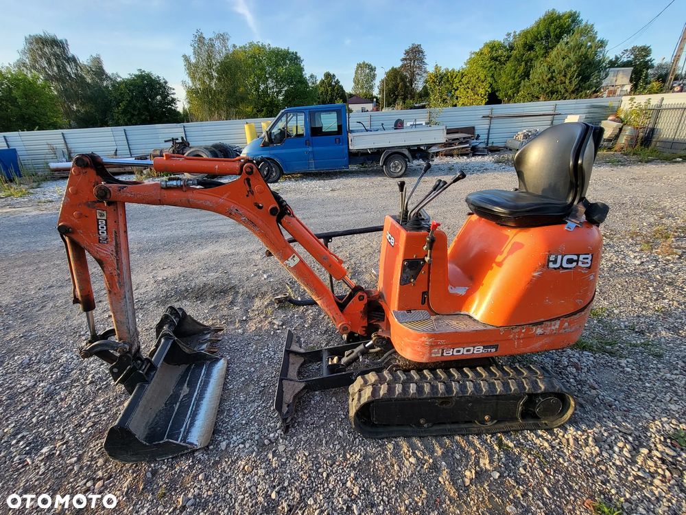 JCB 8008 - 6