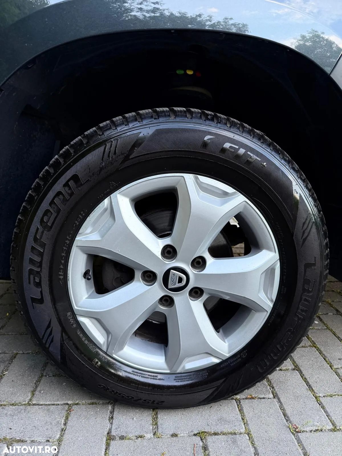Dacia Duster 1.5 dCi 4x2 Laureate - 33