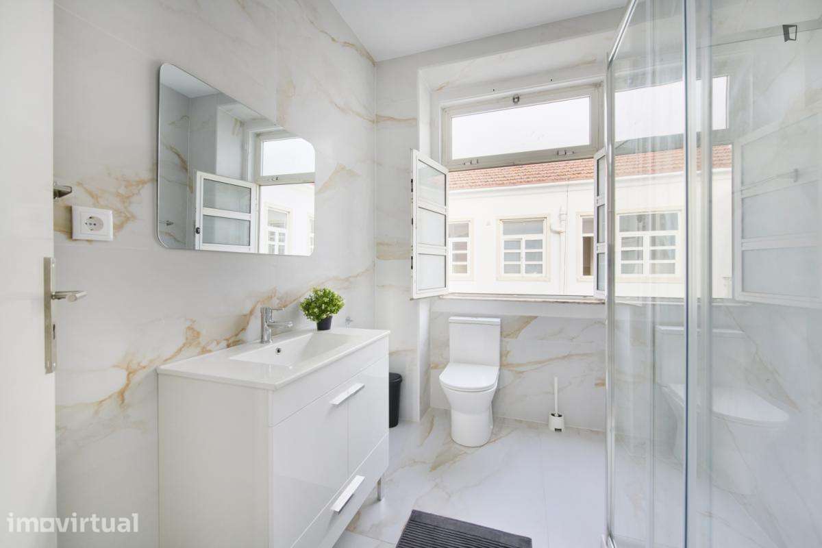 Quarto - localizado em Alcântara Lisbon - Grande imagem: 2/31