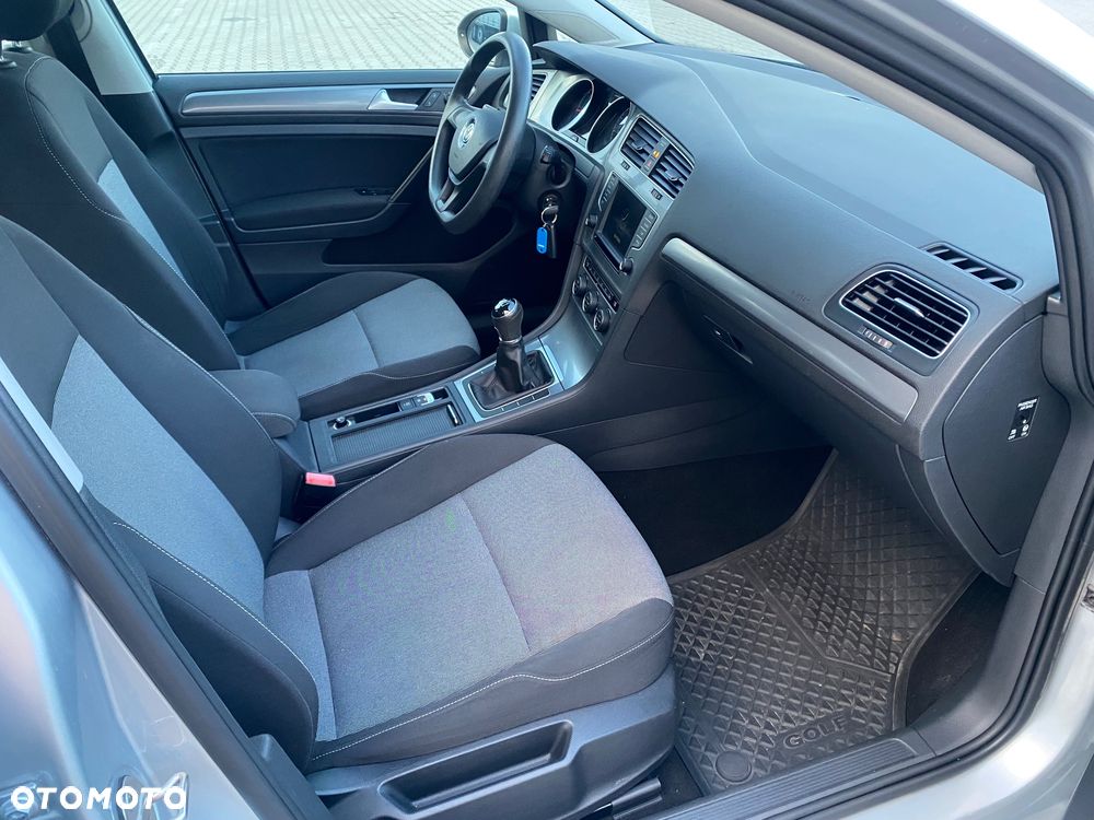 Volkswagen Golf - 7