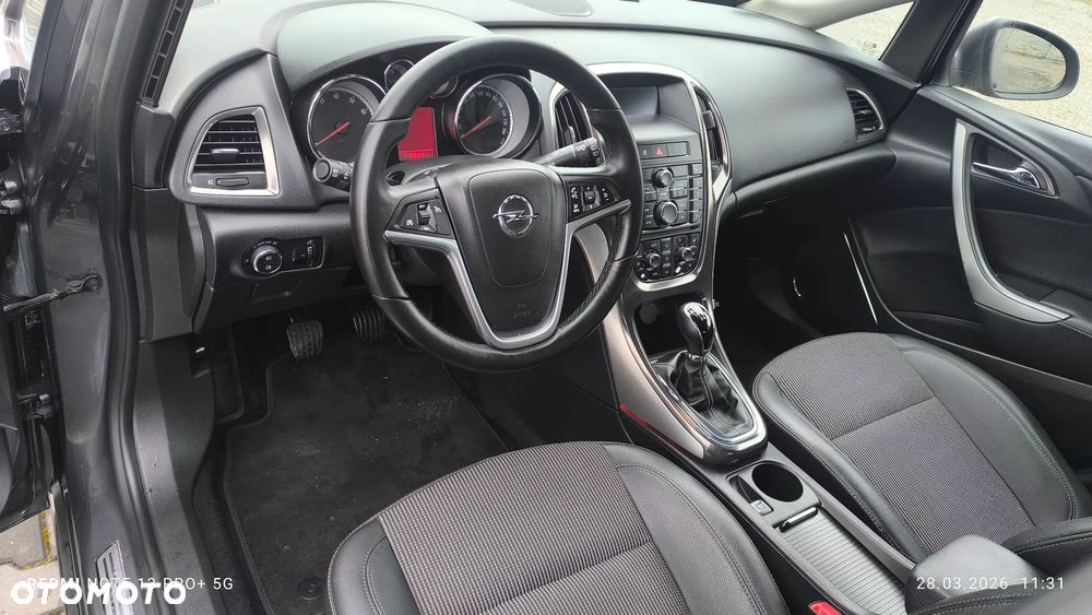 Opel Astra 1.4 Turbo Innovation - 21