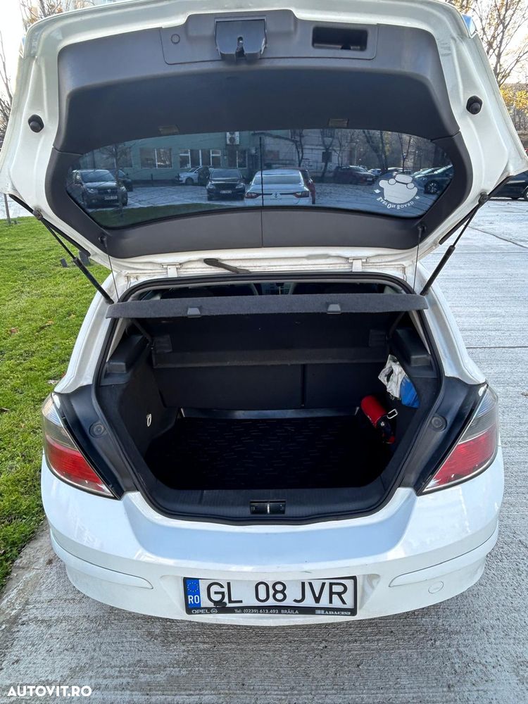 Opel Astra Classic III 1.4 - 2