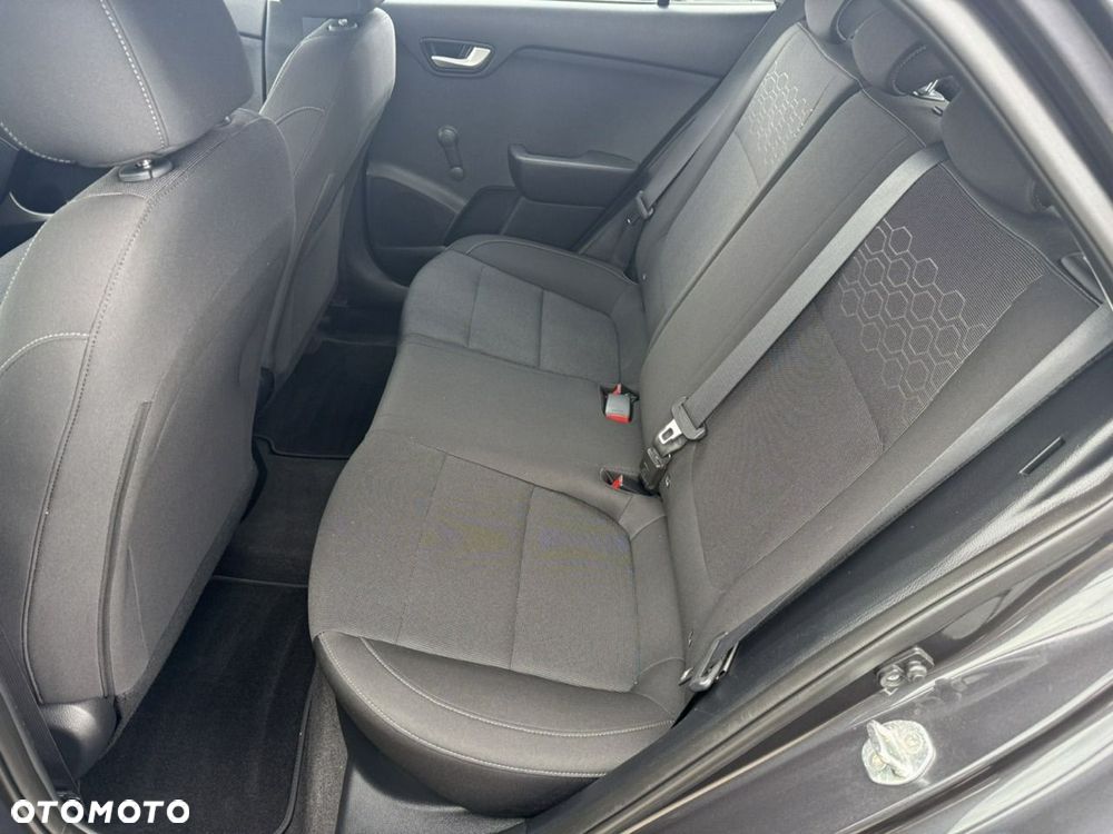 Kia Rio 1.2 Spirit - 21