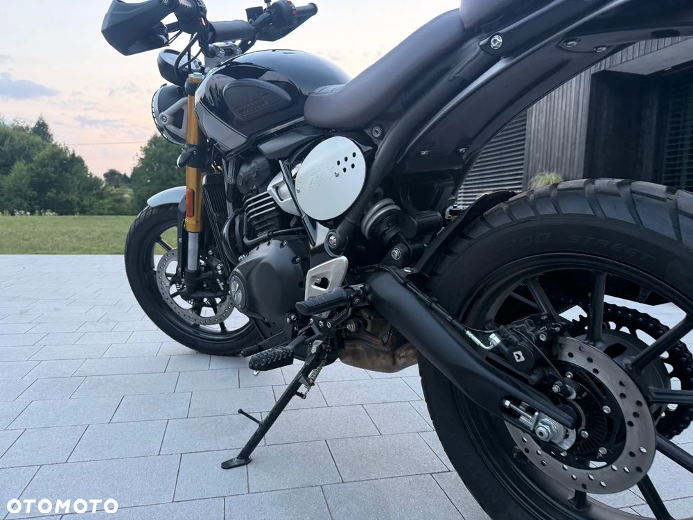 Triumph Scrambler - 2