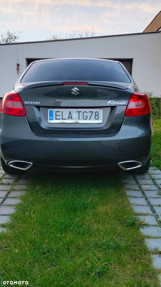 Suzuki Kizashi 2.4 4x2 Sport - 6