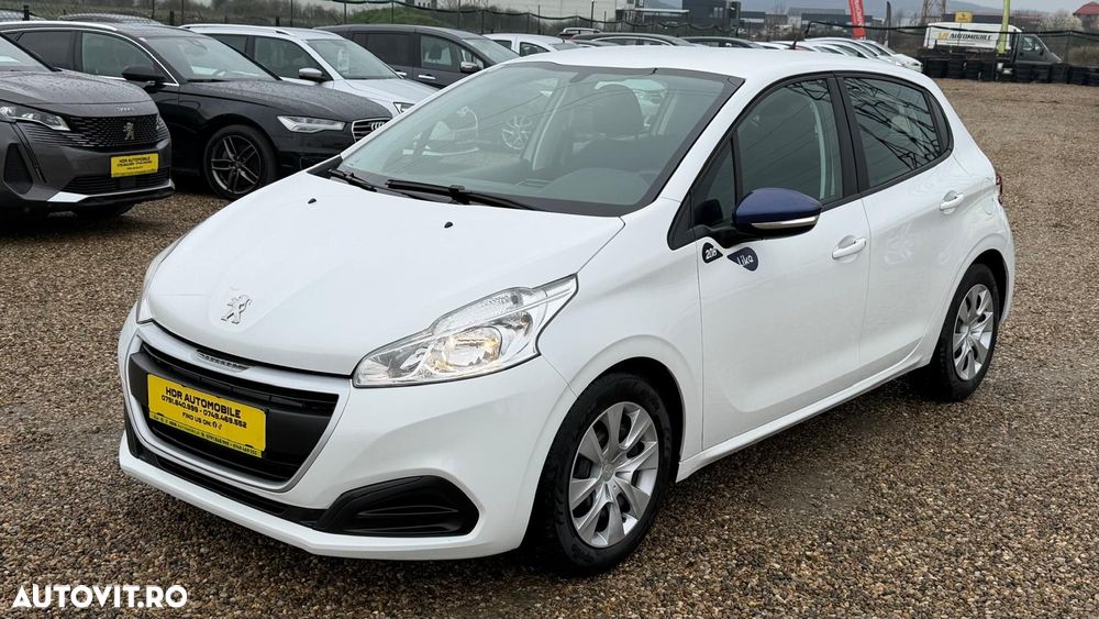 Peugeot 208 PureTech 75 Allure Pack - 5