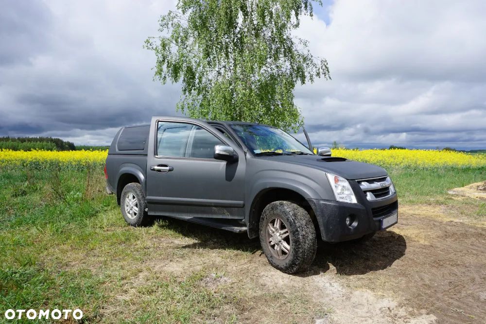 Isuzu D-Max 3.0d DC LS - 8