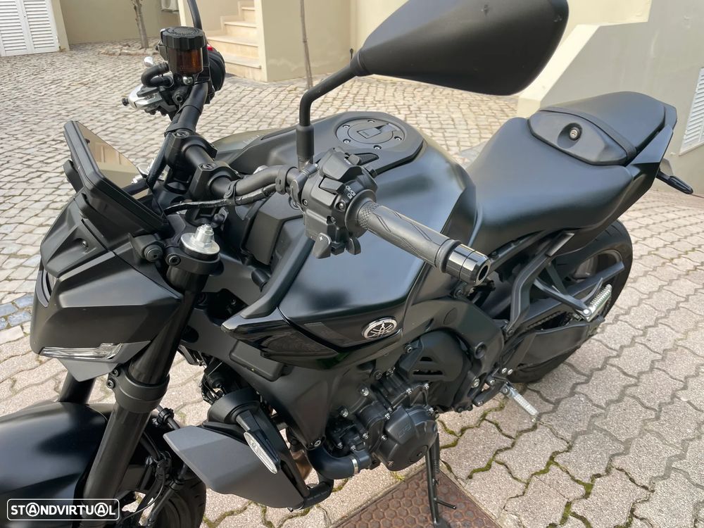 Yamaha MT-09 Y-AMT - 4