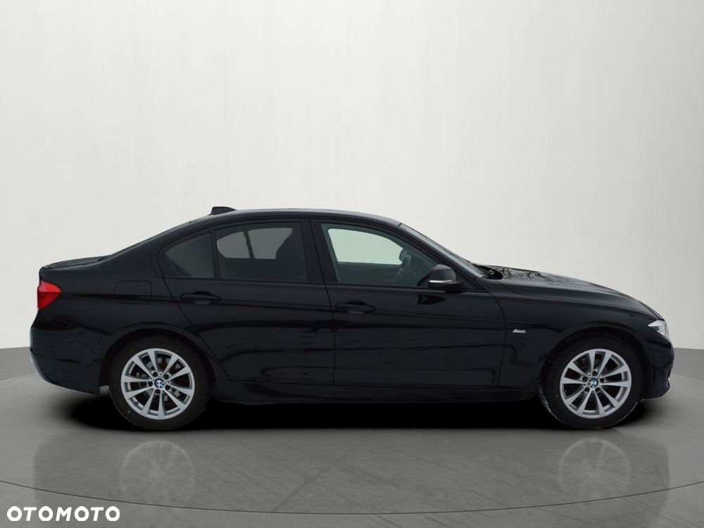 BMW Seria 3 - 10