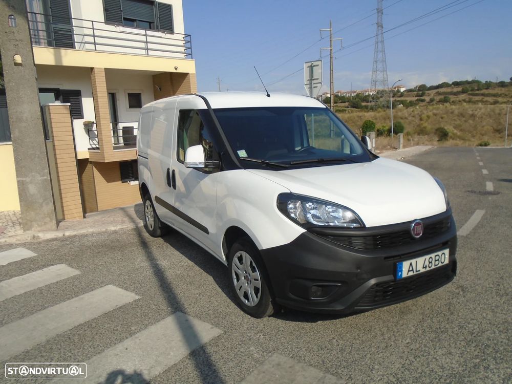 Fiat Doblo 1.3 M-JET 95 CV-  3 LUGARES-NACIONAL- IVA DEDUTIVEL - 1