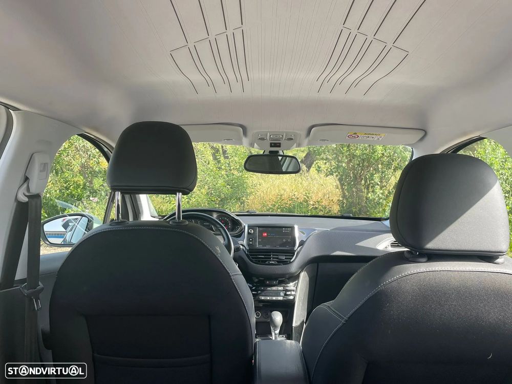 Peugeot 2008 PureTech 110 Stop&Start EAT6 Allure - 15