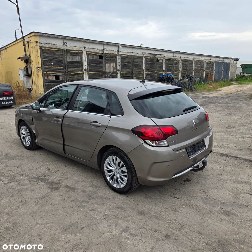 Citroen C4 2017 photo 4