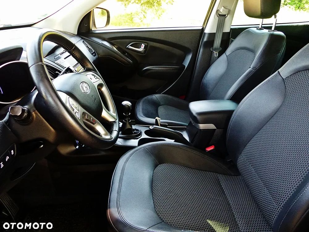Hyundai ix35 2.0 CRDi 4WD Premium - 18