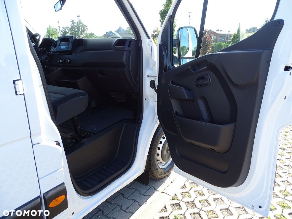 Renault Master 2.3 150 Brygadówka DOKA 7 Osób Skrzynia 3.18 m. UNIKAT! JAK NOWY !! 99 Tyś km.!! - 24