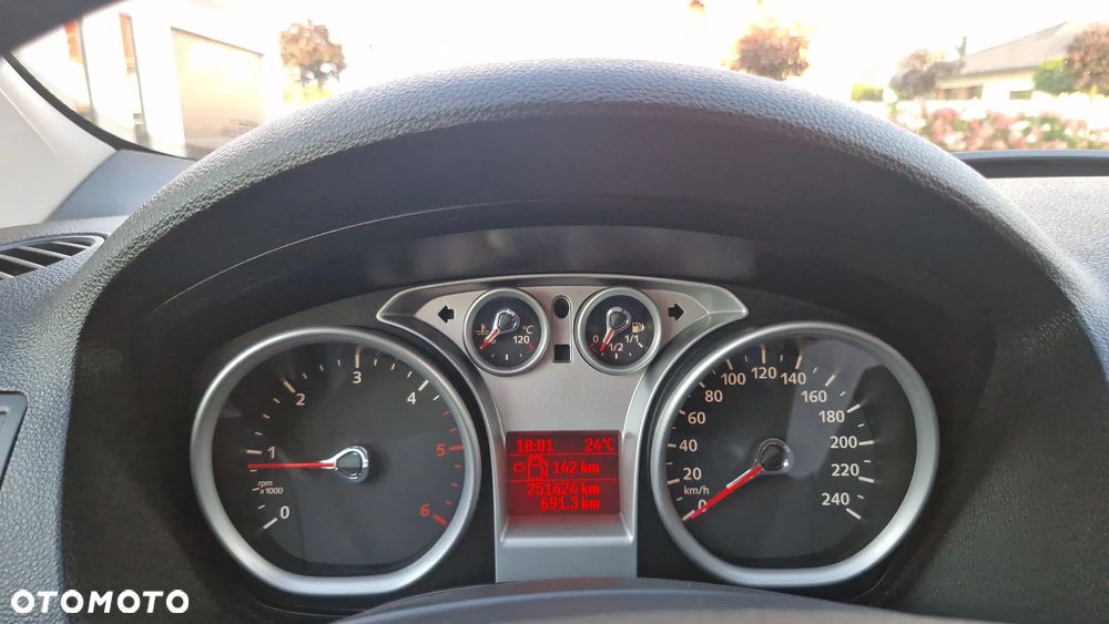 Ford Kuga 2.0 TDCi Titanium - 17