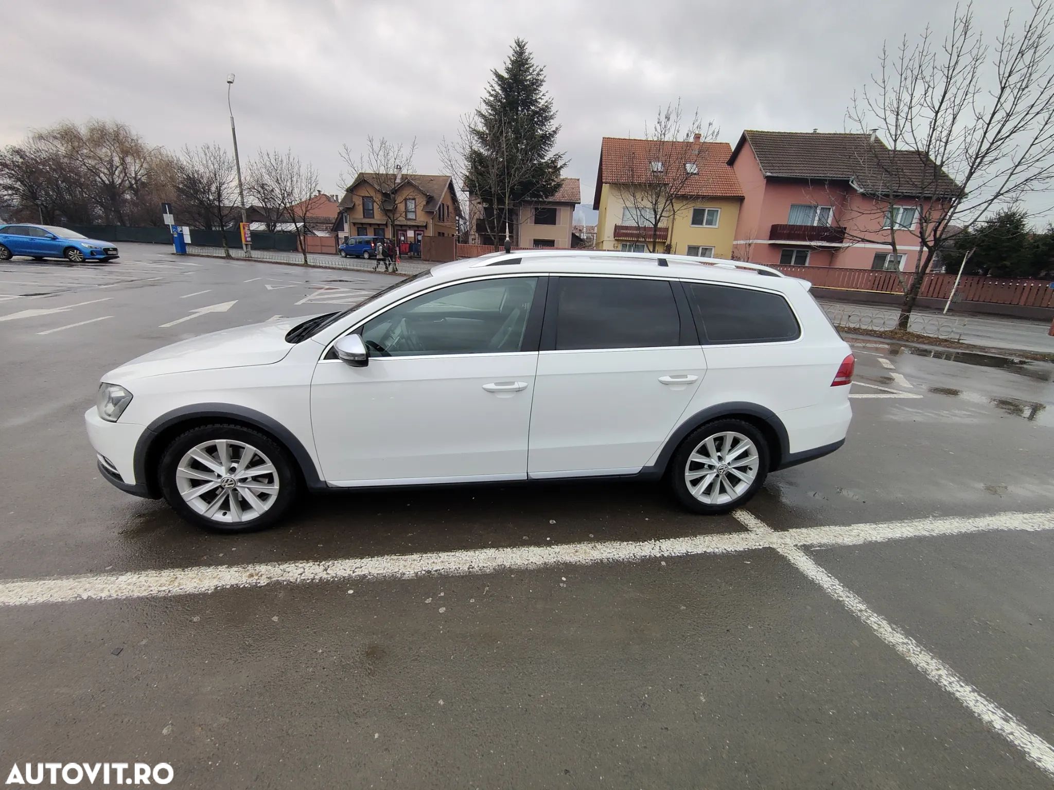 Volkswagen Passat Alltrack 2.0 TDI 4Motion DSG BlueMotion Tec - 1