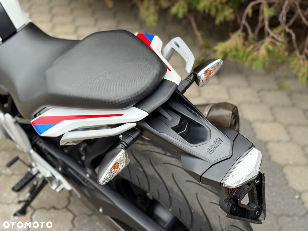 BMW G - 36