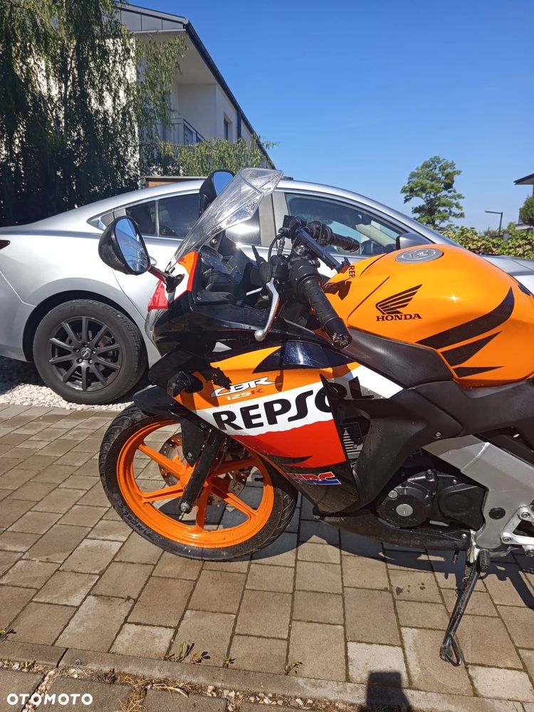 Honda CBR - 3