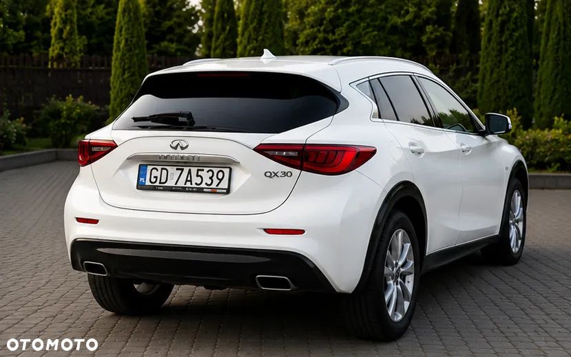Infiniti QX - 2