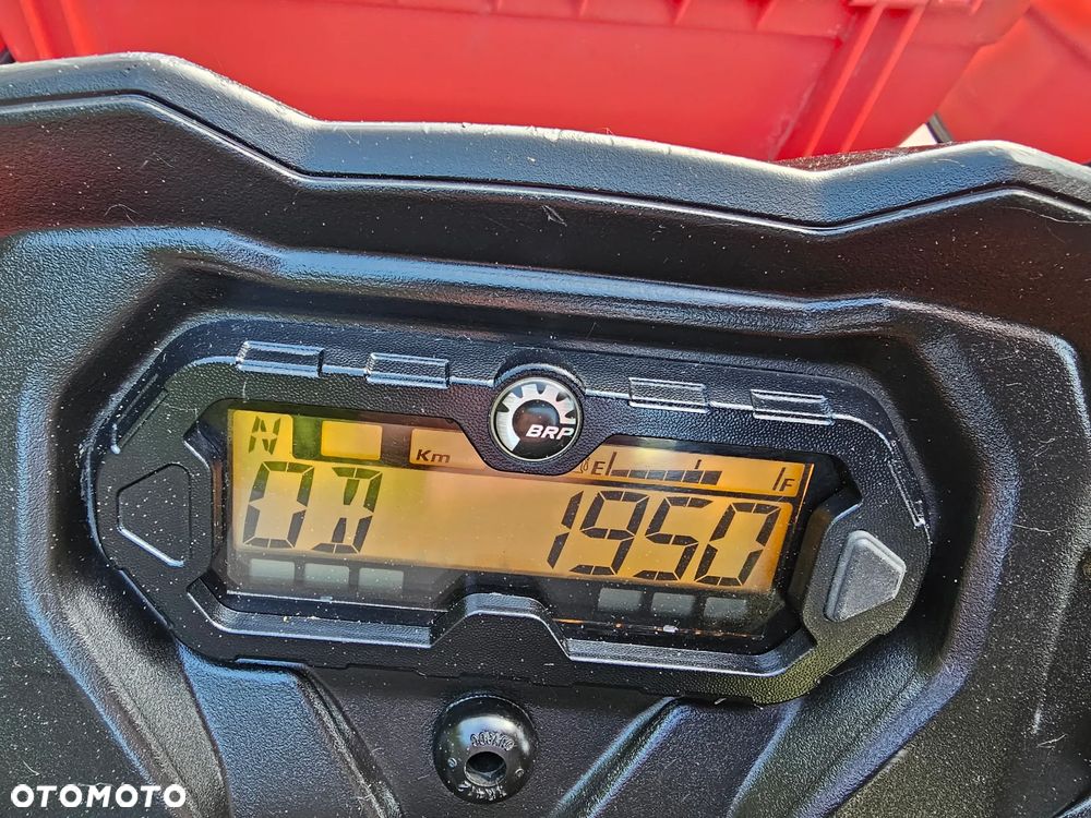 Can-Am Outlander - 11